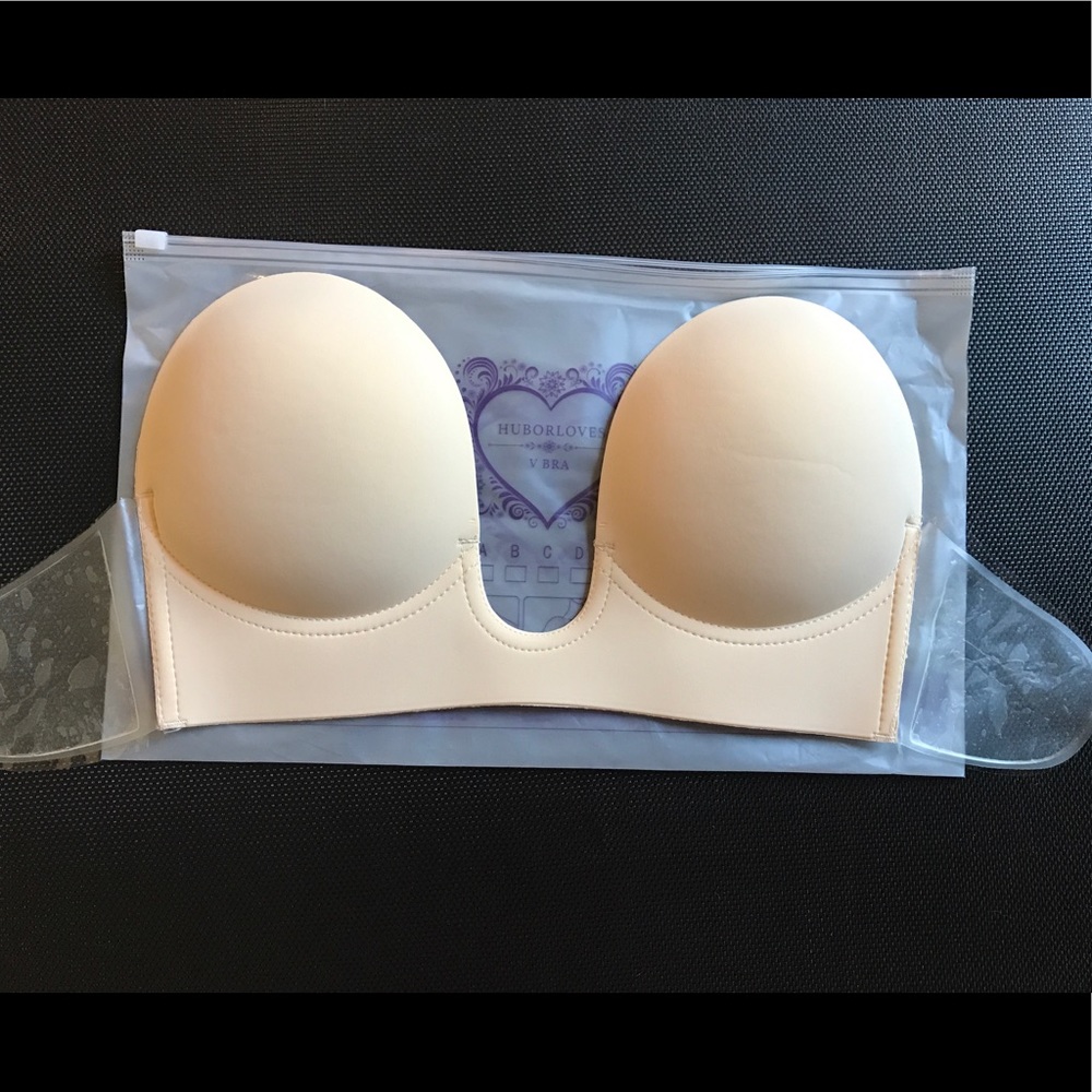 Self adhesive bra